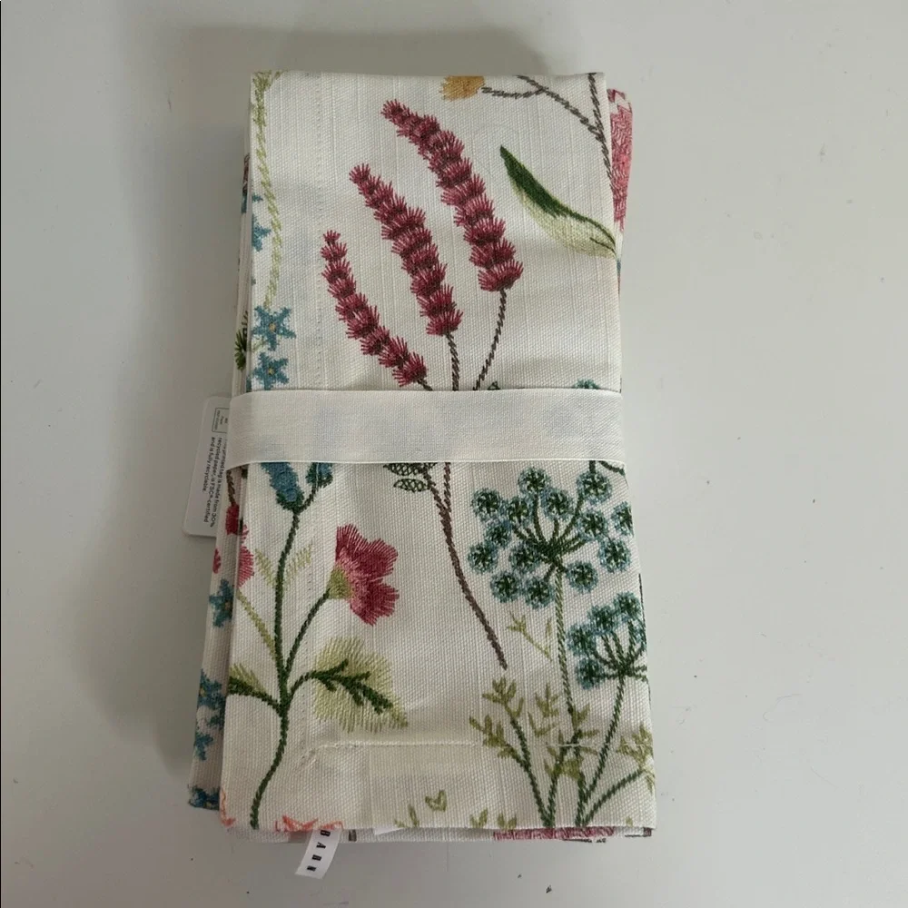 Pottery Barn Spring Garden Cotton Napkins Set of 4 20